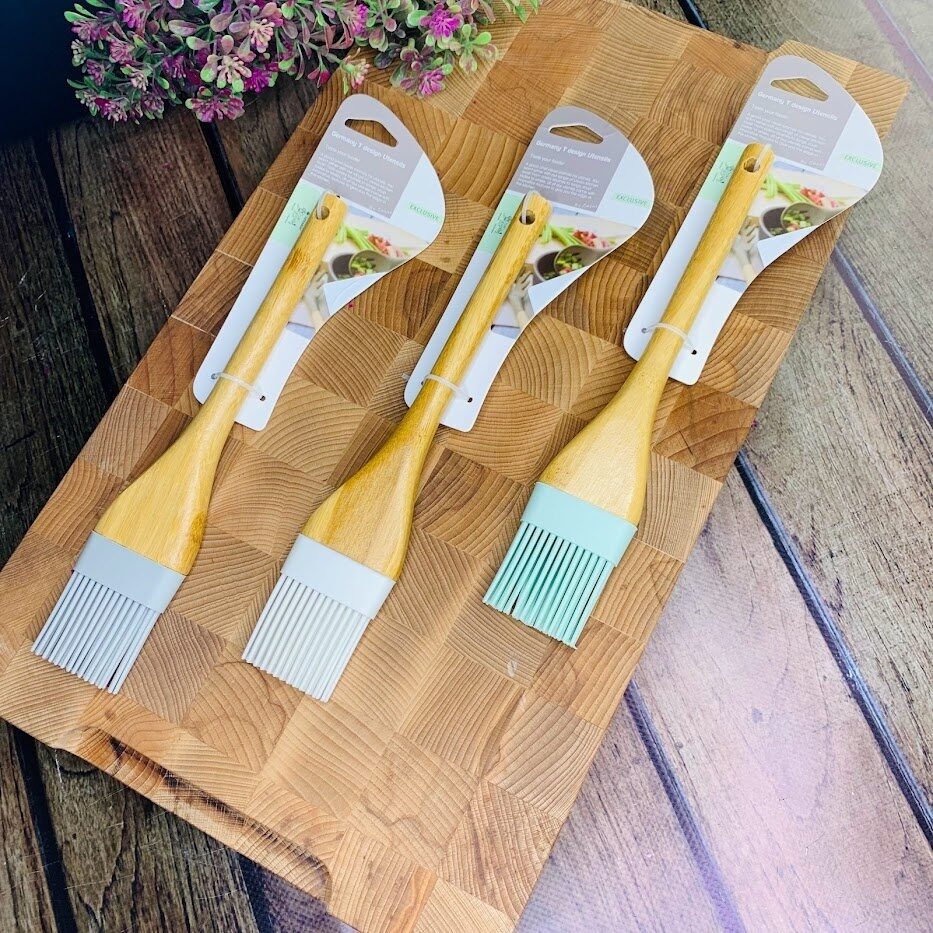 Силиконовая кисть 24 см 160-127